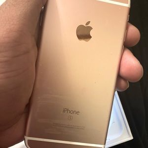 Rose Gold iPhone S